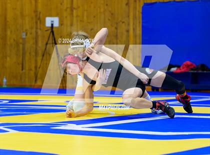 Thumbnail 3 in Bomber Tri Meet photogallery.