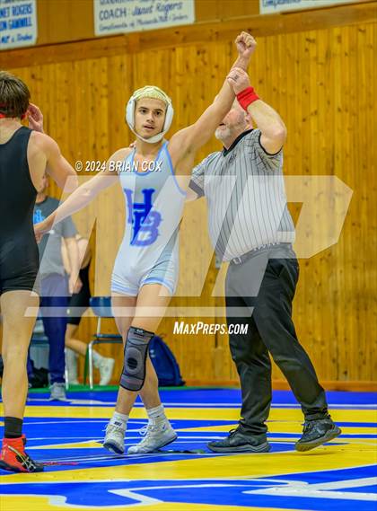 Thumbnail 1 in Bomber Tri Meet photogallery.