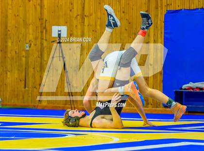 Thumbnail 3 in Bomber Tri Meet photogallery.