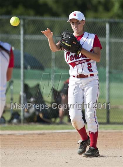 Thumbnail 1 in Central Davidson vs. Pisgah (NCHSAA 2A Semifinal) photogallery.