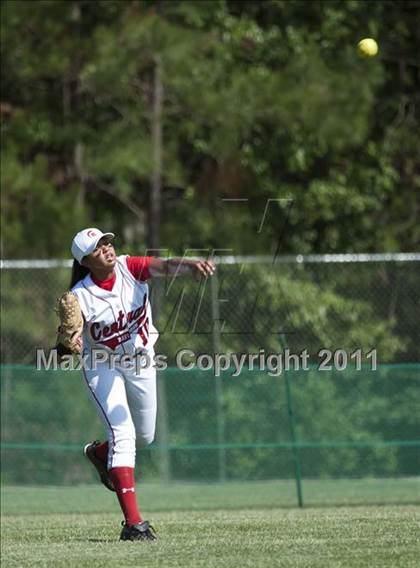 Thumbnail 1 in Central Davidson vs. Pisgah (NCHSAA 2A Semifinal) photogallery.