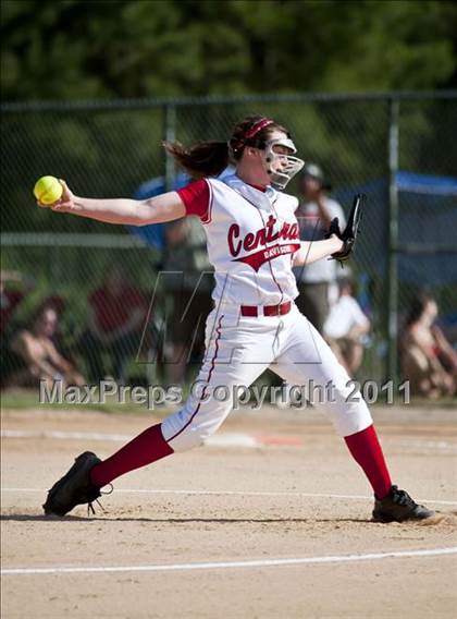 Thumbnail 2 in Central Davidson vs. Pisgah (NCHSAA 2A Semifinal) photogallery.