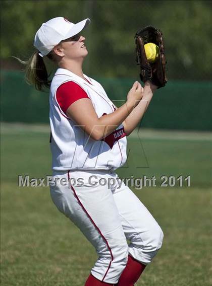 Thumbnail 1 in Central Davidson vs. Pisgah (NCHSAA 2A Semifinal) photogallery.