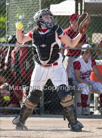 Thumbnail 2 in Central Davidson vs. Pisgah (NCHSAA 2A Semifinal) photogallery.