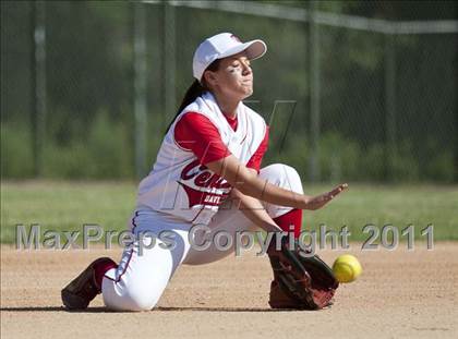 Thumbnail 2 in Central Davidson vs. Pisgah (NCHSAA 2A Semifinal) photogallery.