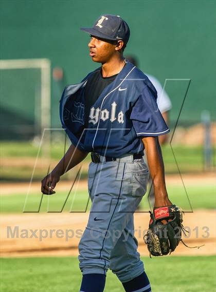 Thumbnail 2 in Marina vs. Loyola (CIF SS Division 1 Semifinal) photogallery.