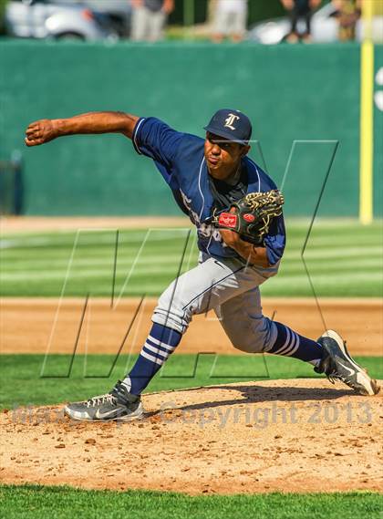 Thumbnail 2 in Marina vs. Loyola (CIF SS Division 1 Semifinal) photogallery.