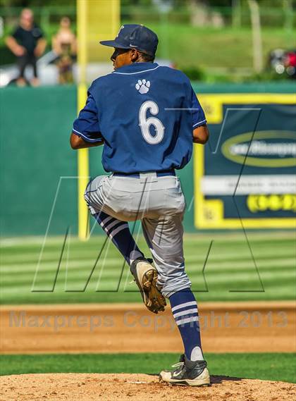 Thumbnail 2 in Marina vs. Loyola (CIF SS Division 1 Semifinal) photogallery.