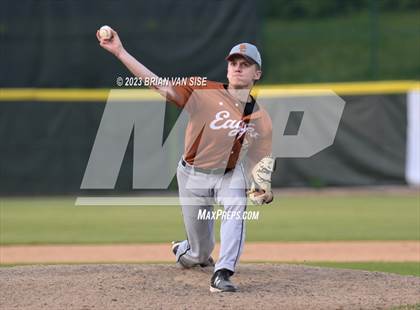 Thumbnail 1 in Shenendehowa vs. Bethlehem Central photogallery.