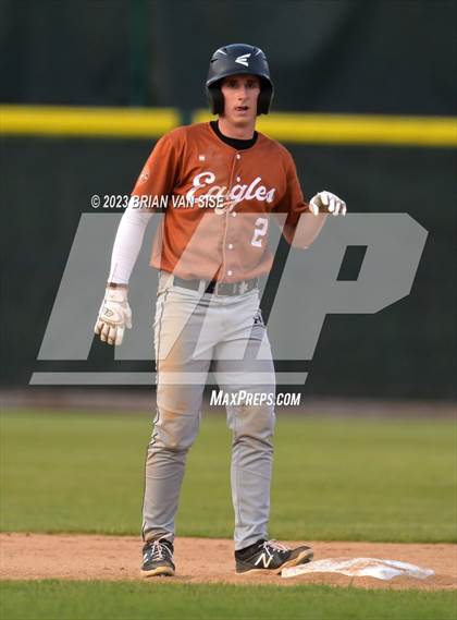 Thumbnail 1 in Shenendehowa vs. Bethlehem Central photogallery.
