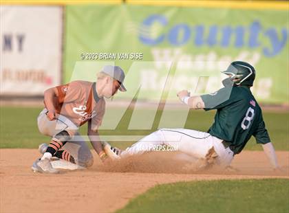 Thumbnail 1 in Shenendehowa vs. Bethlehem Central photogallery.