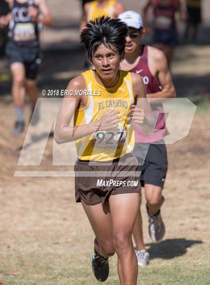Thumbnail 2 in Asics XC Invitational photogallery.