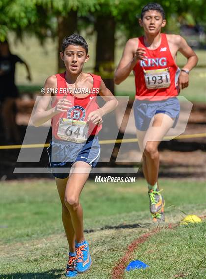 Thumbnail 2 in Asics XC Invitational photogallery.