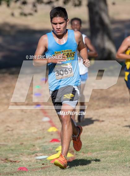 Thumbnail 2 in Asics XC Invitational photogallery.
