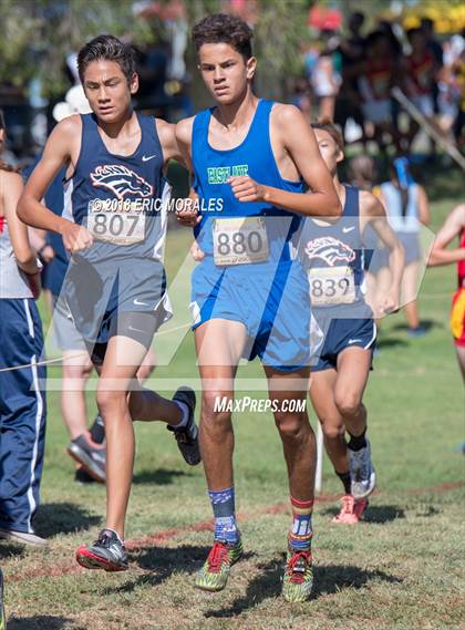 Thumbnail 1 in Asics XC Invitational photogallery.