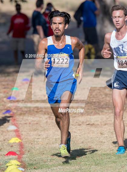 Thumbnail 2 in Asics XC Invitational photogallery.
