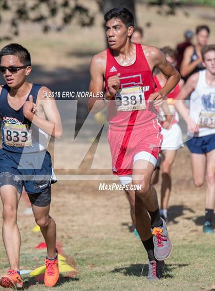 Thumbnail 1 in Asics XC Invitational photogallery.