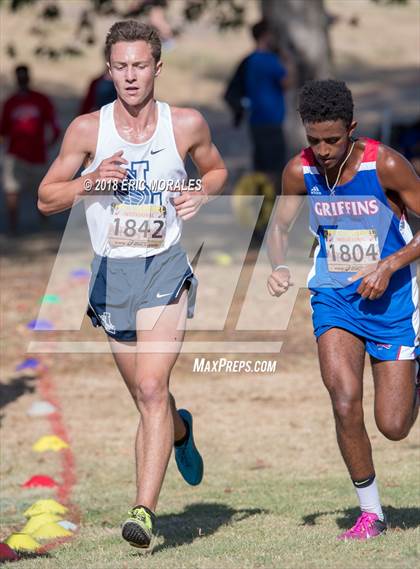 Thumbnail 2 in Asics XC Invitational photogallery.