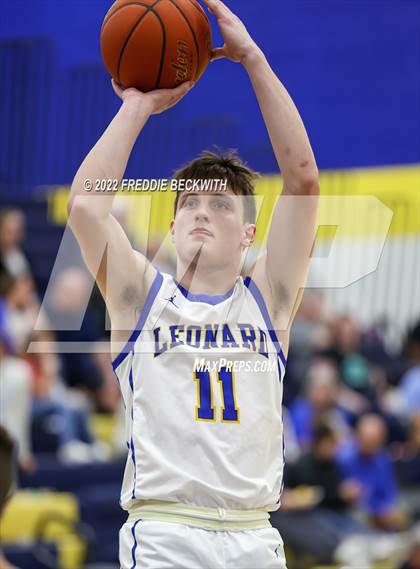 Thumbnail 2 in Pottsboro @ Leonard photogallery.
