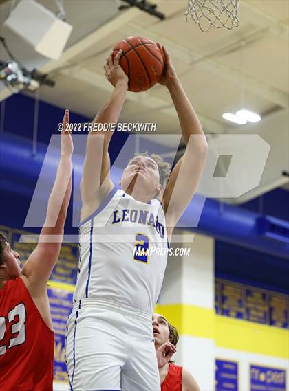 Thumbnail 1 in Pottsboro @ Leonard photogallery.