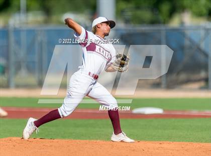 Thumbnail 1 in Kenedy vs. Shiner (UIL 2A Regional Semifinals) photogallery.