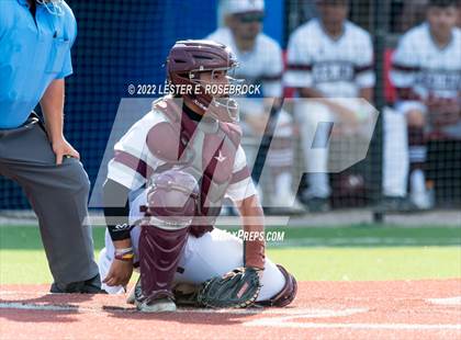 Thumbnail 1 in Kenedy vs. Shiner (UIL 2A Regional Semifinals) photogallery.