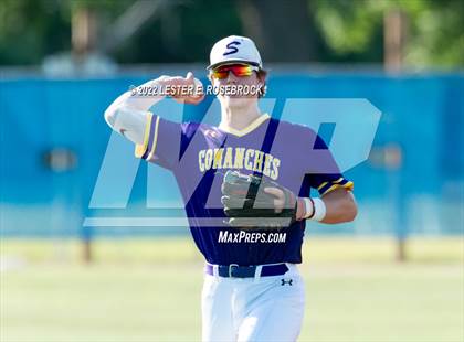 Thumbnail 3 in Kenedy vs. Shiner (UIL 2A Regional Semifinals) photogallery.