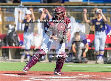 Thumbnail 1 in Kenedy vs. Shiner (UIL 2A Regional Semifinals) photogallery.