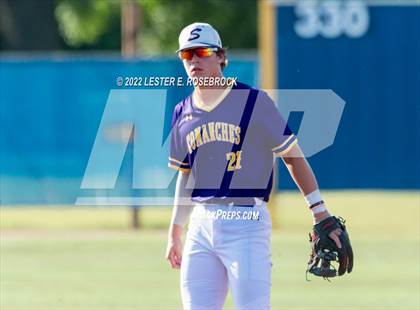 Thumbnail 1 in Kenedy vs. Shiner (UIL 2A Regional Semifinals) photogallery.