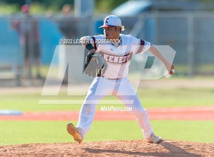 Thumbnail 3 in Kenedy vs. Shiner (UIL 2A Regional Semifinals) photogallery.