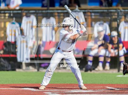 Thumbnail 3 in Kenedy vs. Shiner (UIL 2A Regional Semifinals) photogallery.