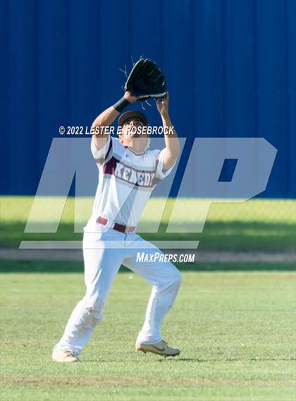 Thumbnail 1 in Kenedy vs. Shiner (UIL 2A Regional Semifinals) photogallery.