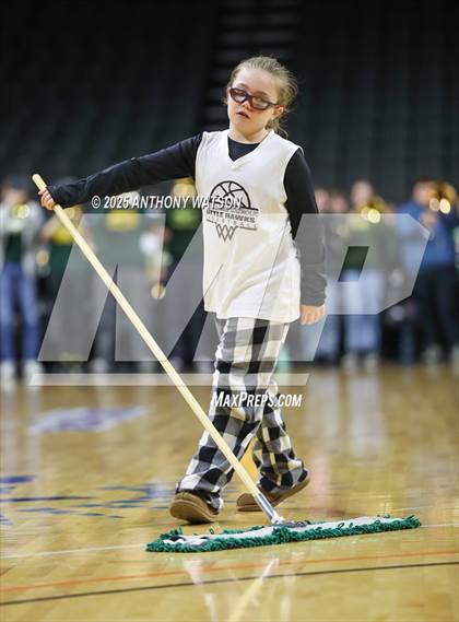Thumbnail 2 in Bethlehem Catholic @ Emmaus photogallery.