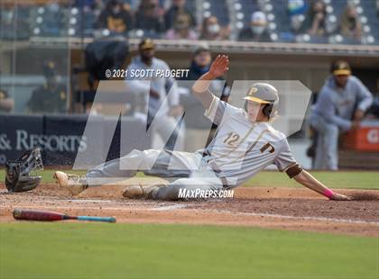 Thumbnail 1 in Bishop's vs. Francis Parker photogallery.