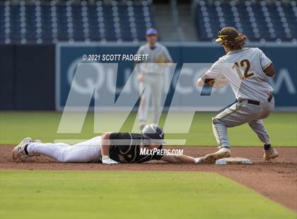 Thumbnail 1 in Bishop's vs. Francis Parker photogallery.