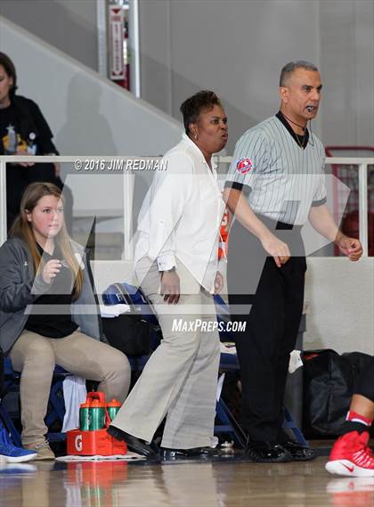 Thumbnail 3 in Duncanville vs. Clear Springs (McDonald's Texas Invitational) photogallery.