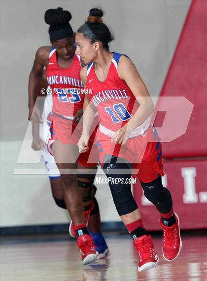 Thumbnail 1 in Duncanville vs. Clear Springs (McDonald's Texas Invitational) photogallery.