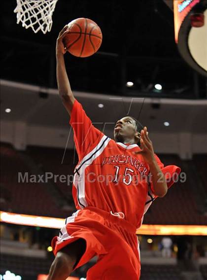 Thumbnail 1 in Leuzinger vs. Thousand Oaks (CIF SS D2AA Final) photogallery.