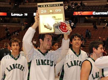 Thumbnail 2 in Leuzinger vs. Thousand Oaks (CIF SS D2AA Final) photogallery.