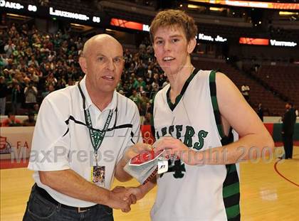 Thumbnail 2 in Leuzinger vs. Thousand Oaks (CIF SS D2AA Final) photogallery.