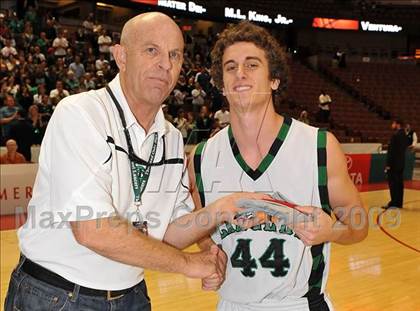 Thumbnail 1 in Leuzinger vs. Thousand Oaks (CIF SS D2AA Final) photogallery.