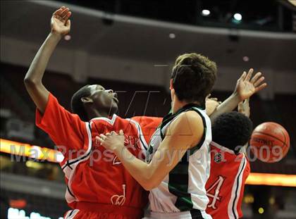 Thumbnail 2 in Leuzinger vs. Thousand Oaks (CIF SS D2AA Final) photogallery.