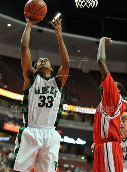 Thumbnail 2 in Leuzinger vs. Thousand Oaks (CIF SS D2AA Final) photogallery.