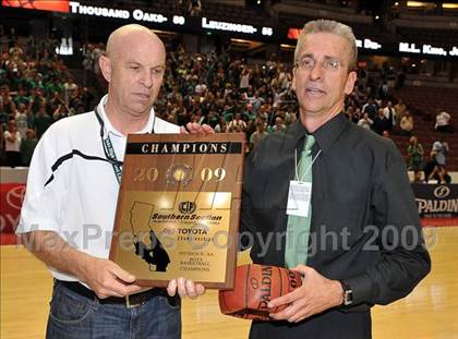 Thumbnail 3 in Leuzinger vs. Thousand Oaks (CIF SS D2AA Final) photogallery.