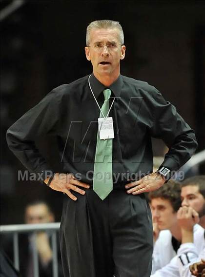 Thumbnail 3 in Leuzinger vs. Thousand Oaks (CIF SS D2AA Final) photogallery.