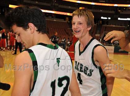 Thumbnail 3 in Leuzinger vs. Thousand Oaks (CIF SS D2AA Final) photogallery.