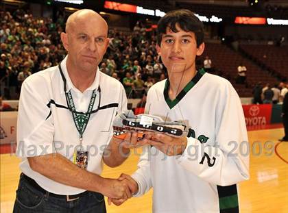 Thumbnail 2 in Leuzinger vs. Thousand Oaks (CIF SS D2AA Final) photogallery.