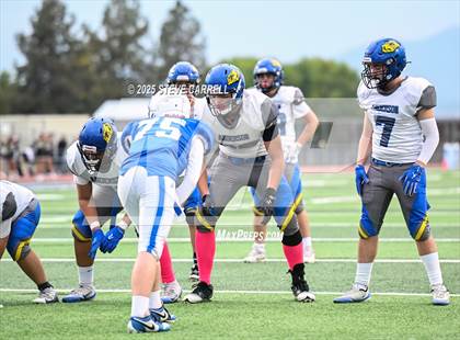 Thumbnail 3 in JV: Anderson @ University Prep photogallery.