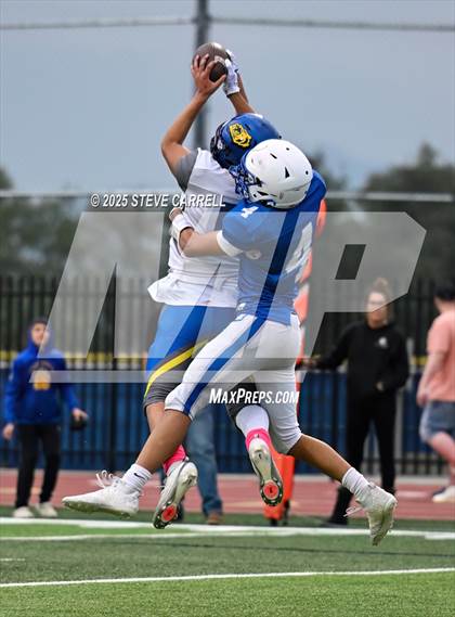 Thumbnail 3 in JV: Anderson @ University Prep photogallery.