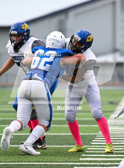 Thumbnail 2 in JV: Anderson @ University Prep photogallery.